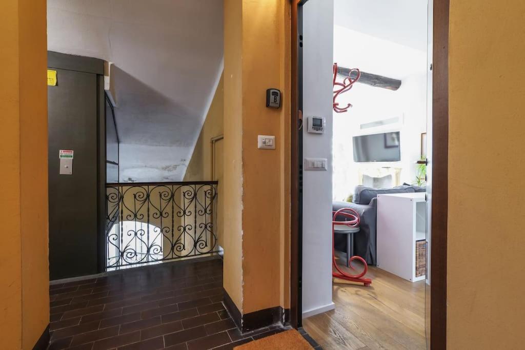 Primopiano - Battaglia B Apartamento Milán Exterior foto